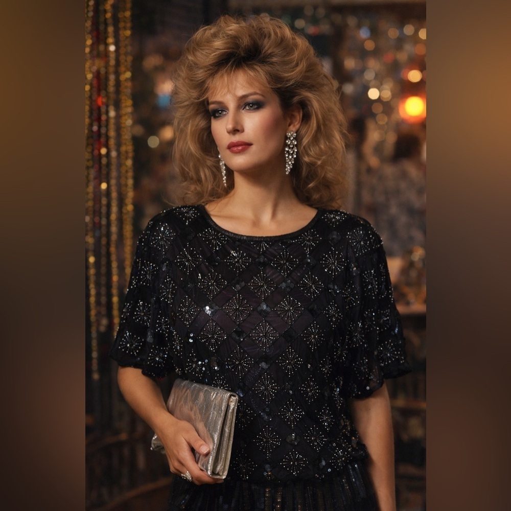 Vintage 1980s Womens Black Silk Sequin Beaded Top Sz Medium Disco Trophy NYE